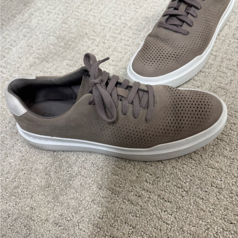 Cole Han 9.5 shoes
